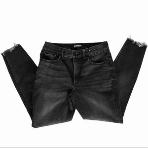 Petite Express Perfect Curves High Rise Legging